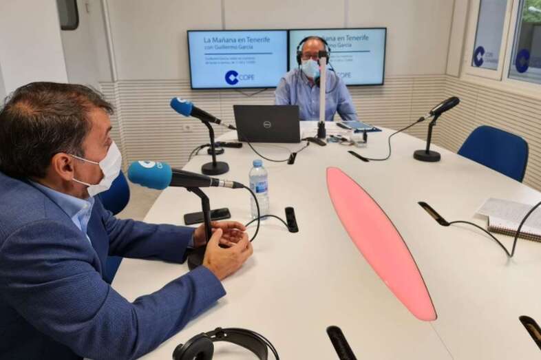 El alcalde de Santa Cruz, José Manuel Bermúdez, en los estudios de Cope Tenerife/Cope Tenerife.